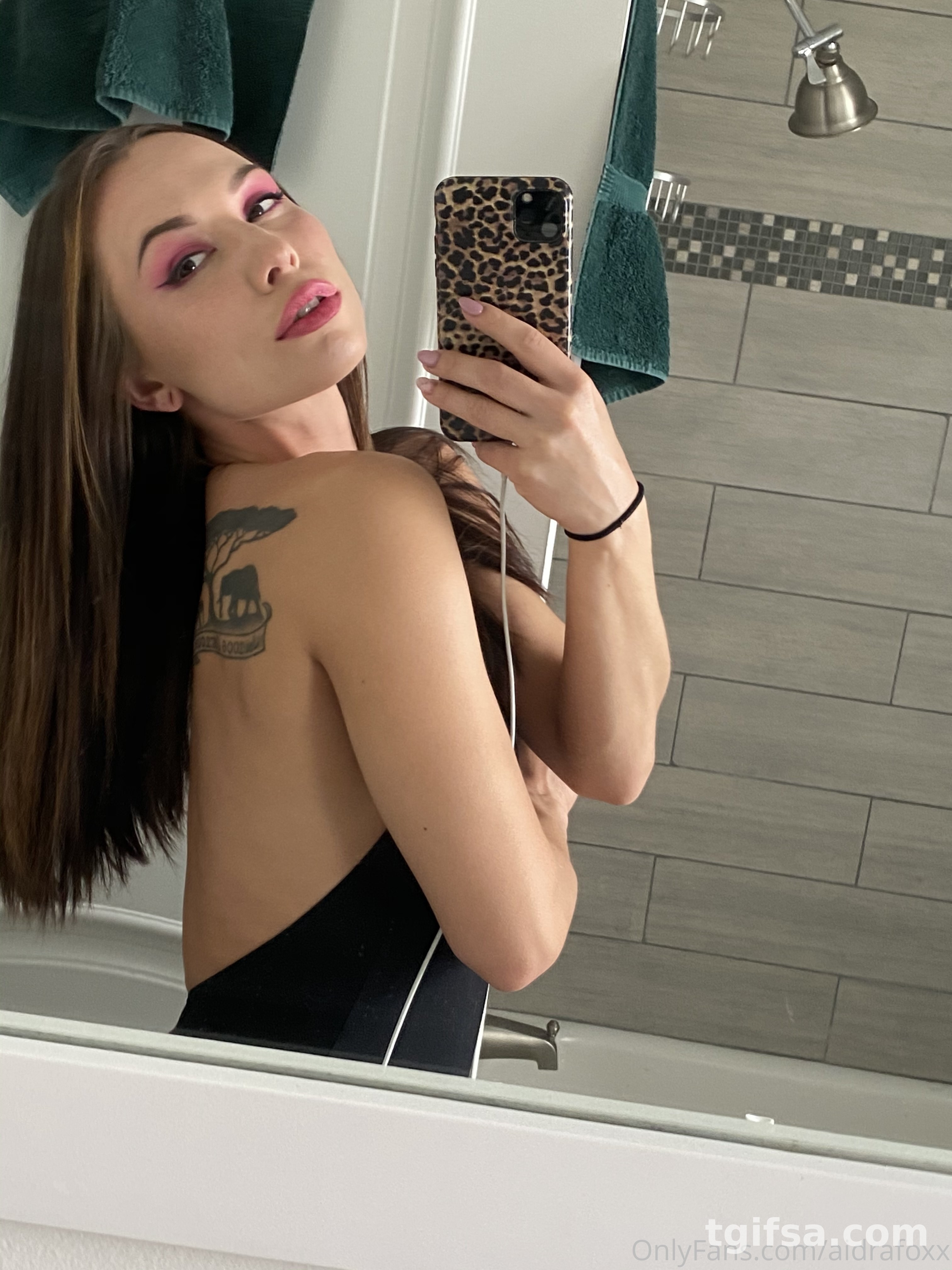 Aidra Fox Fotoğrafları İfşa Arşivinden