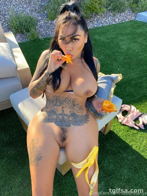 Brittanya Razavi İfşa Arşivi #12123